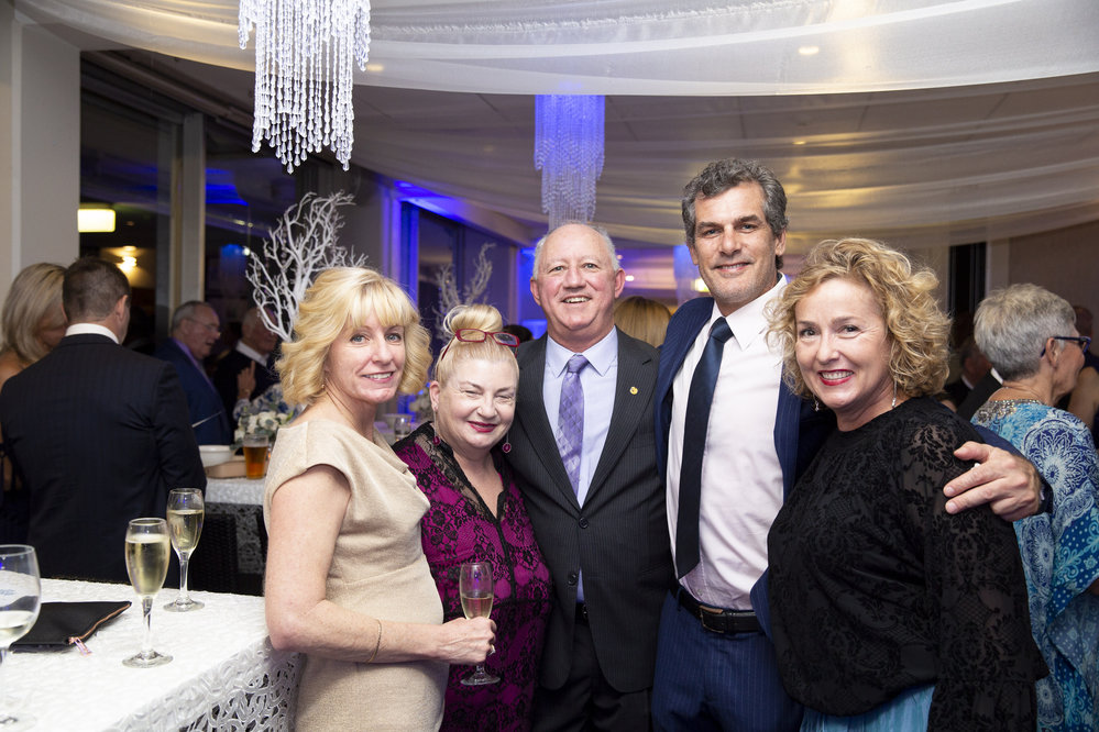 Icebergs90thBday_200719_YMund-472