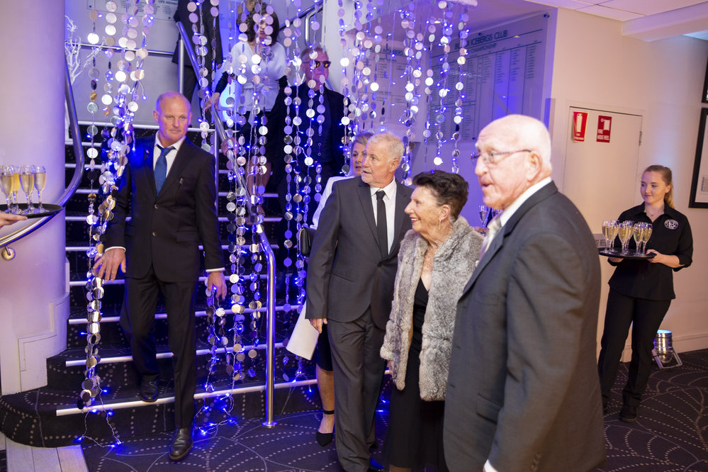 Icebergs90thBday_200719_YMund-358